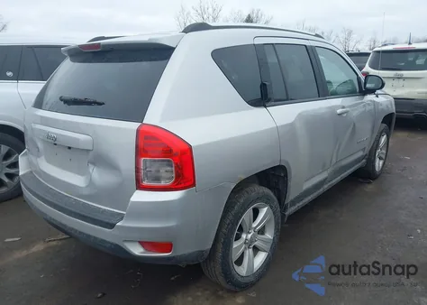 2012 Jeep Compass Sport z USA, uszkodzony, nr VIN 1C4NJDBB5CD635480